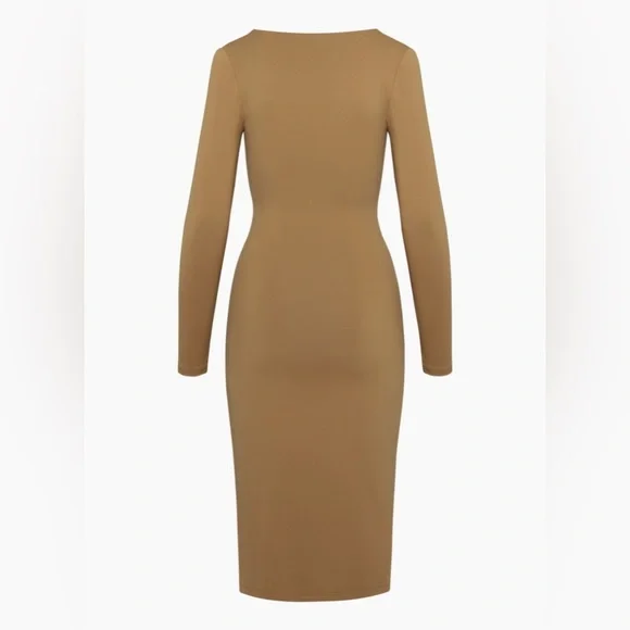 NWT Artitzia Babaton Contour V Neck Bodycon Midi Dress - Picture 4 of 13